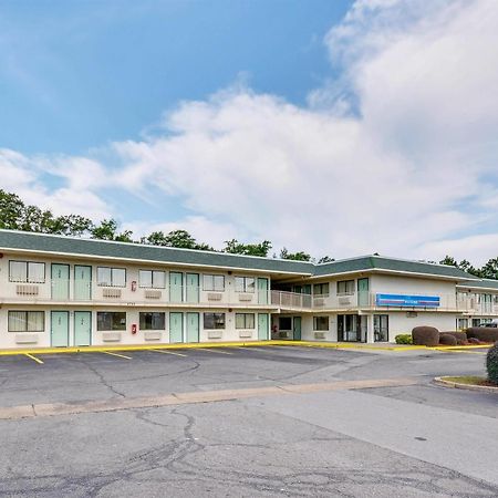 Motel 6-Tuscaloosa, Al Luaran gambar