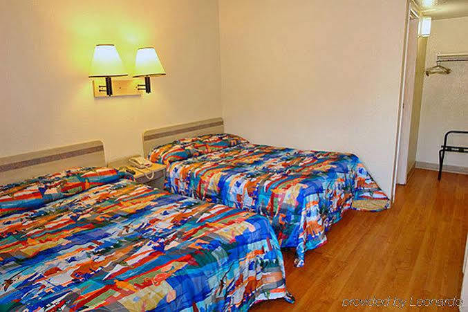 Motel 6-Tuscaloosa, Al Luaran gambar