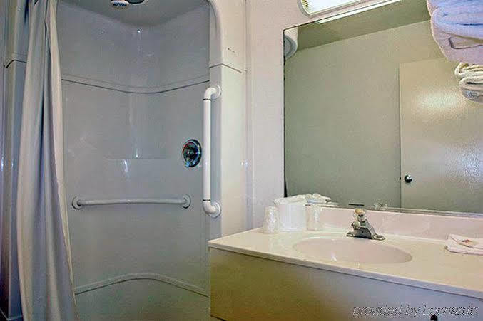 Motel 6-Tuscaloosa, Al Luaran gambar