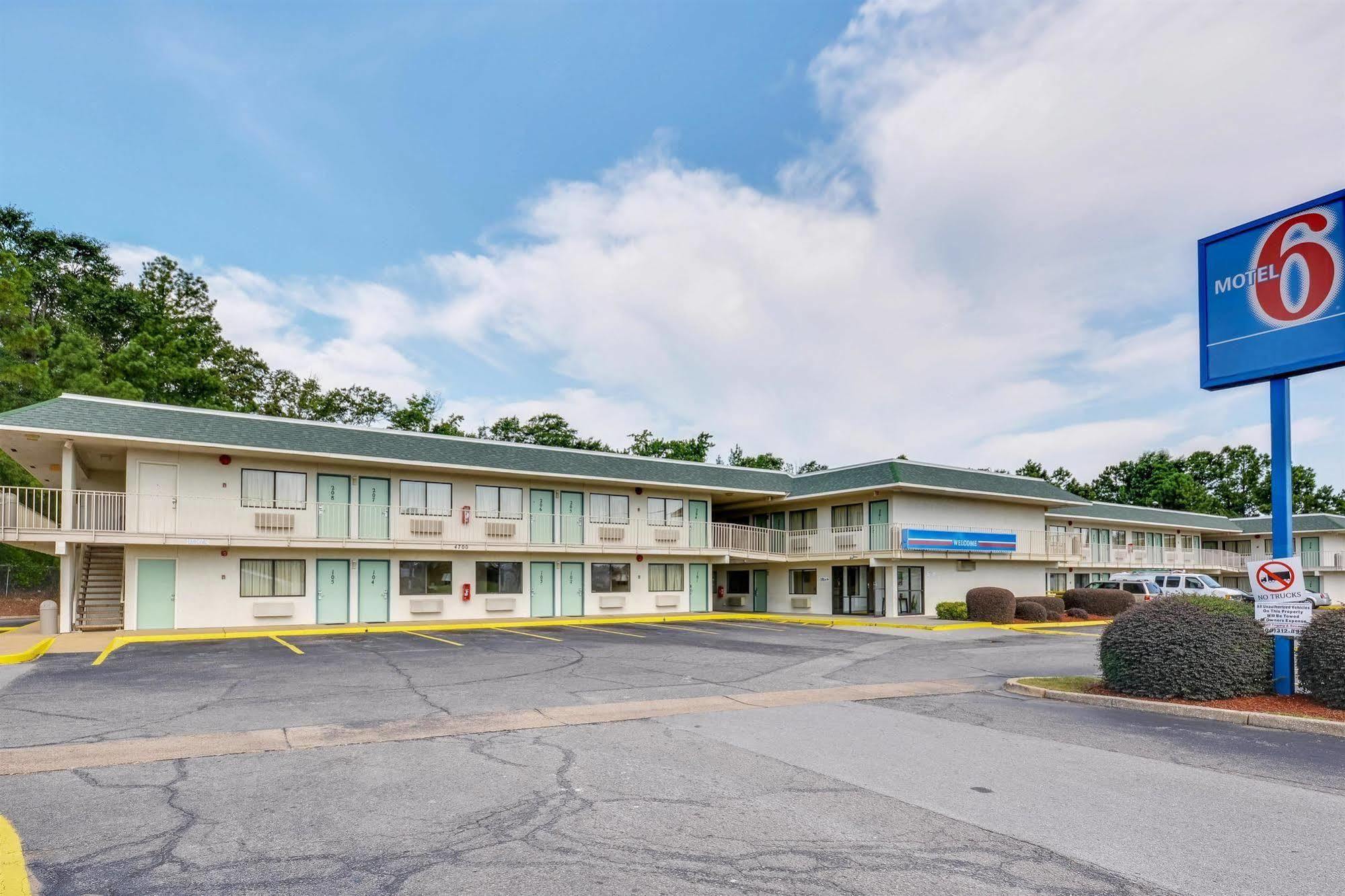 Motel 6-Tuscaloosa, Al Luaran gambar