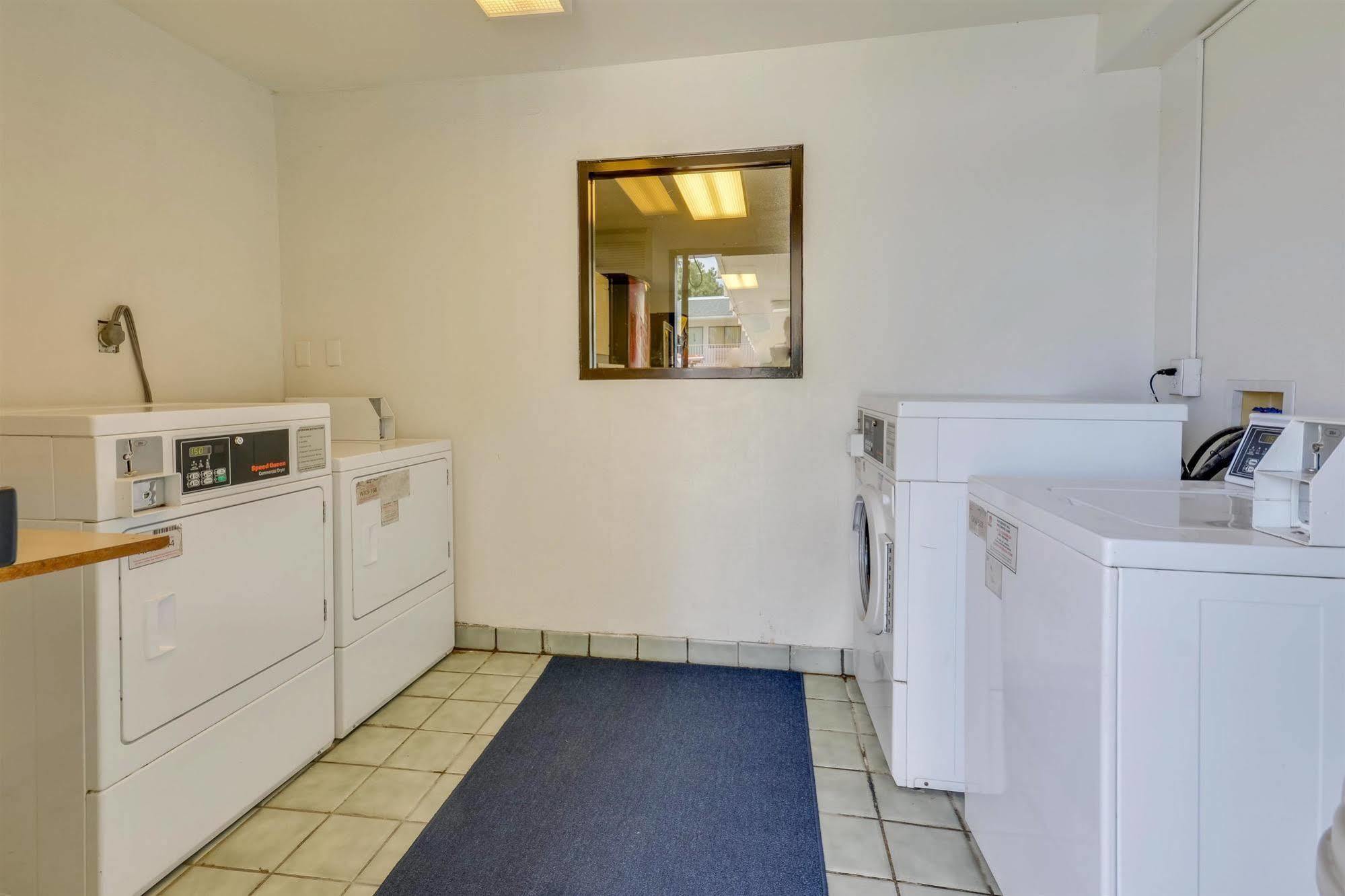 Motel 6-Tuscaloosa, Al Luaran gambar