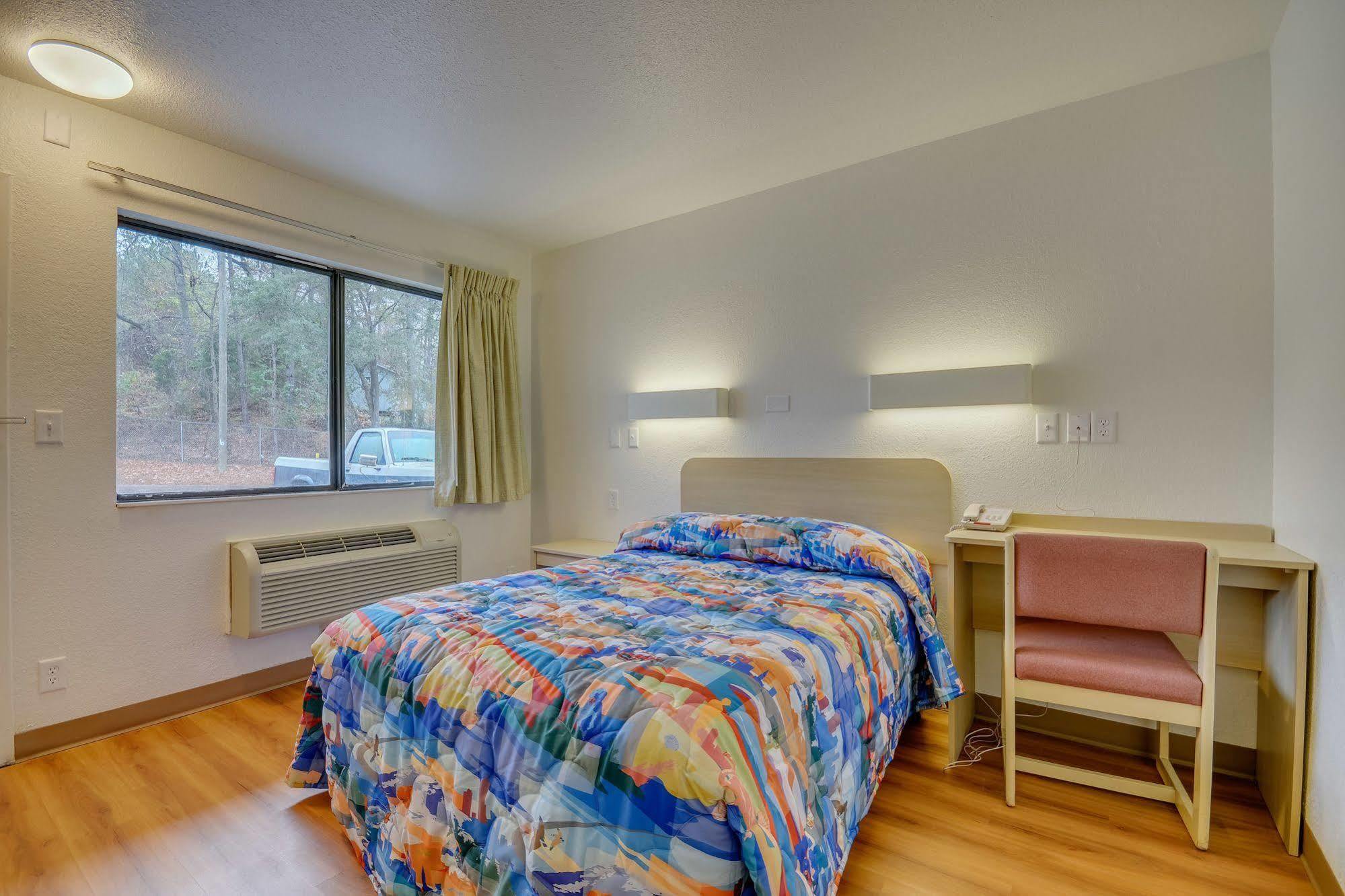 Motel 6-Tuscaloosa, Al Luaran gambar