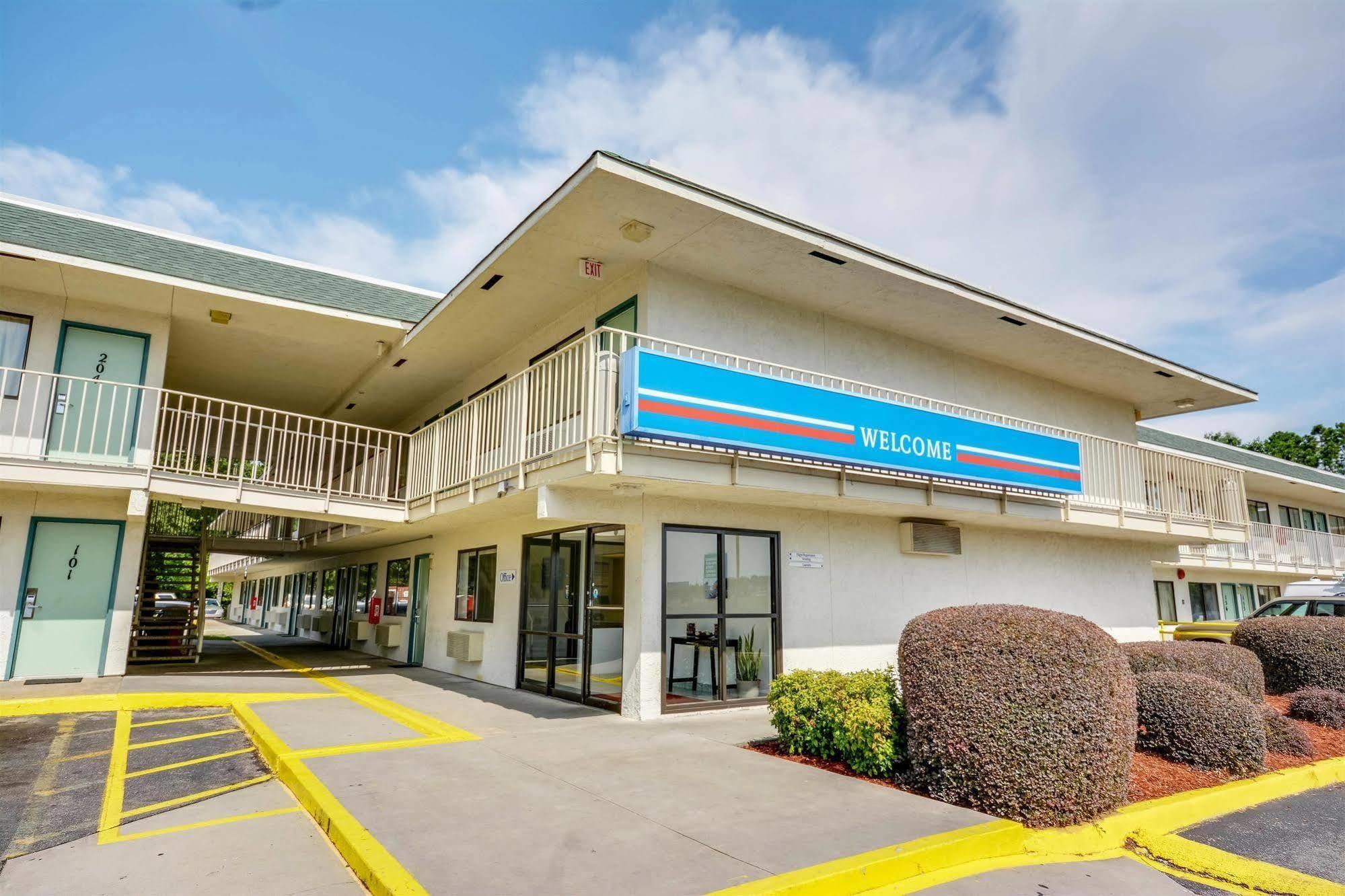 Motel 6-Tuscaloosa, Al Luaran gambar